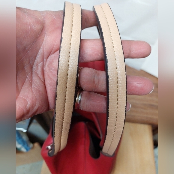 Parfois Red 2-in-1 Synthetic Tote/Hobo Bag - Picture 4 of 14